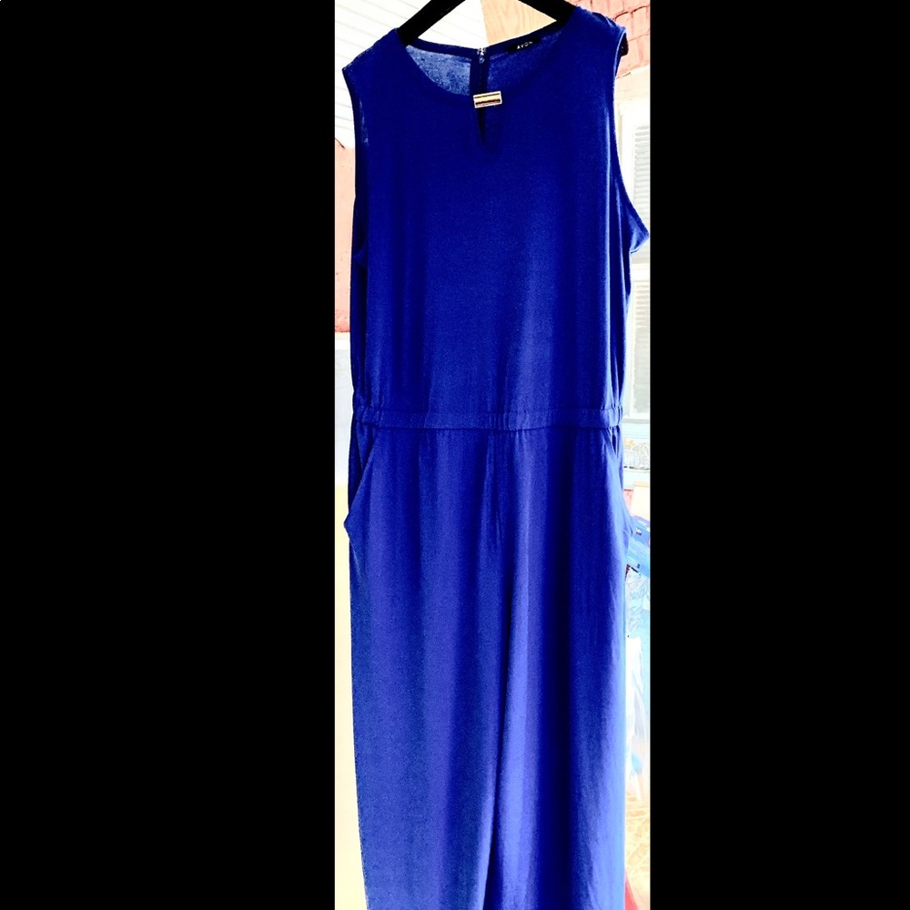 EUC🦋Avon High Neck Jumpsuit